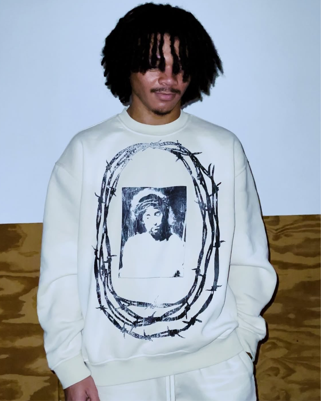 THORNS WORN BY A KING Sweatshirt