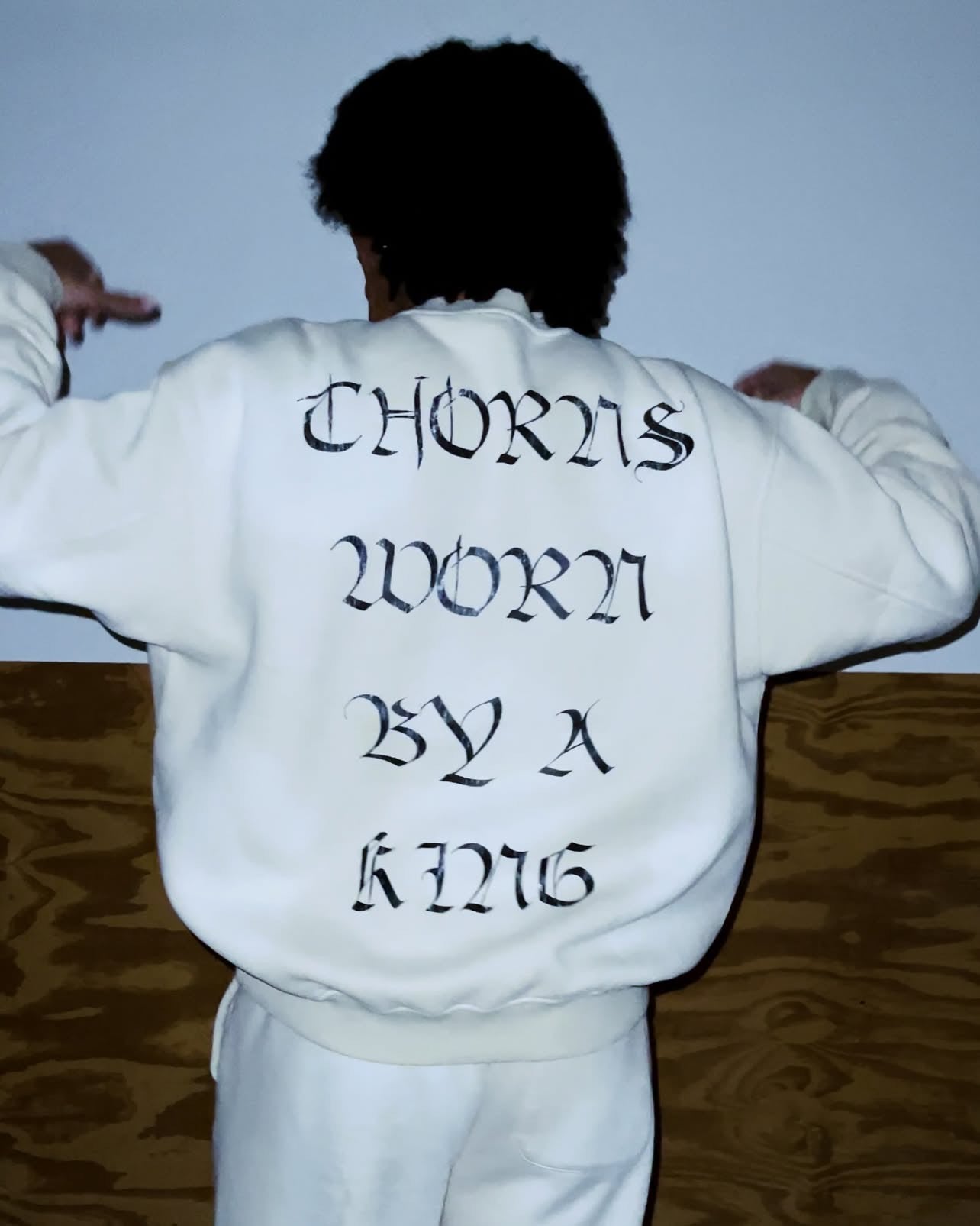 THORNS WORN BY A KING Sweatshirt