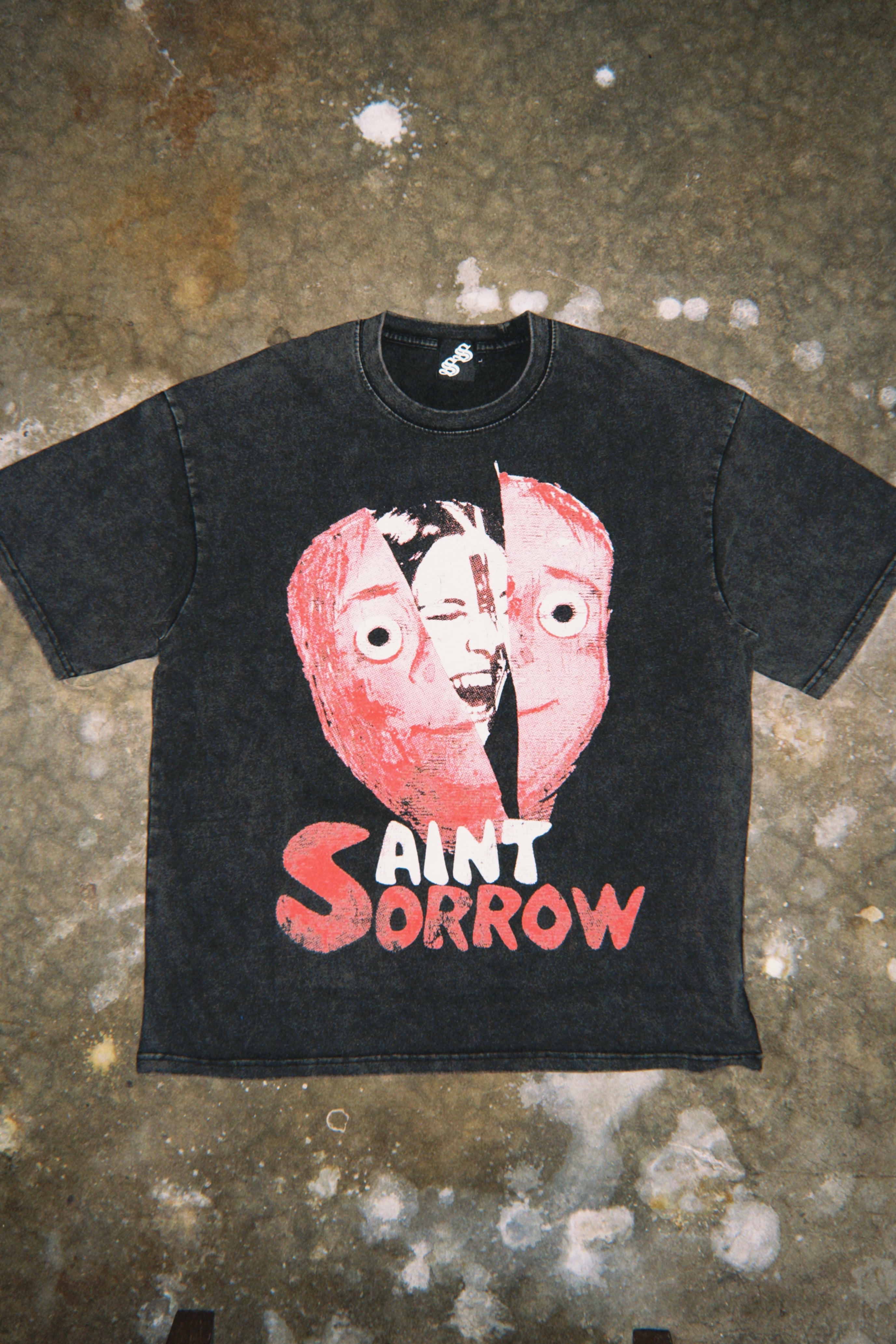 AINT SAINT SORROW Tee