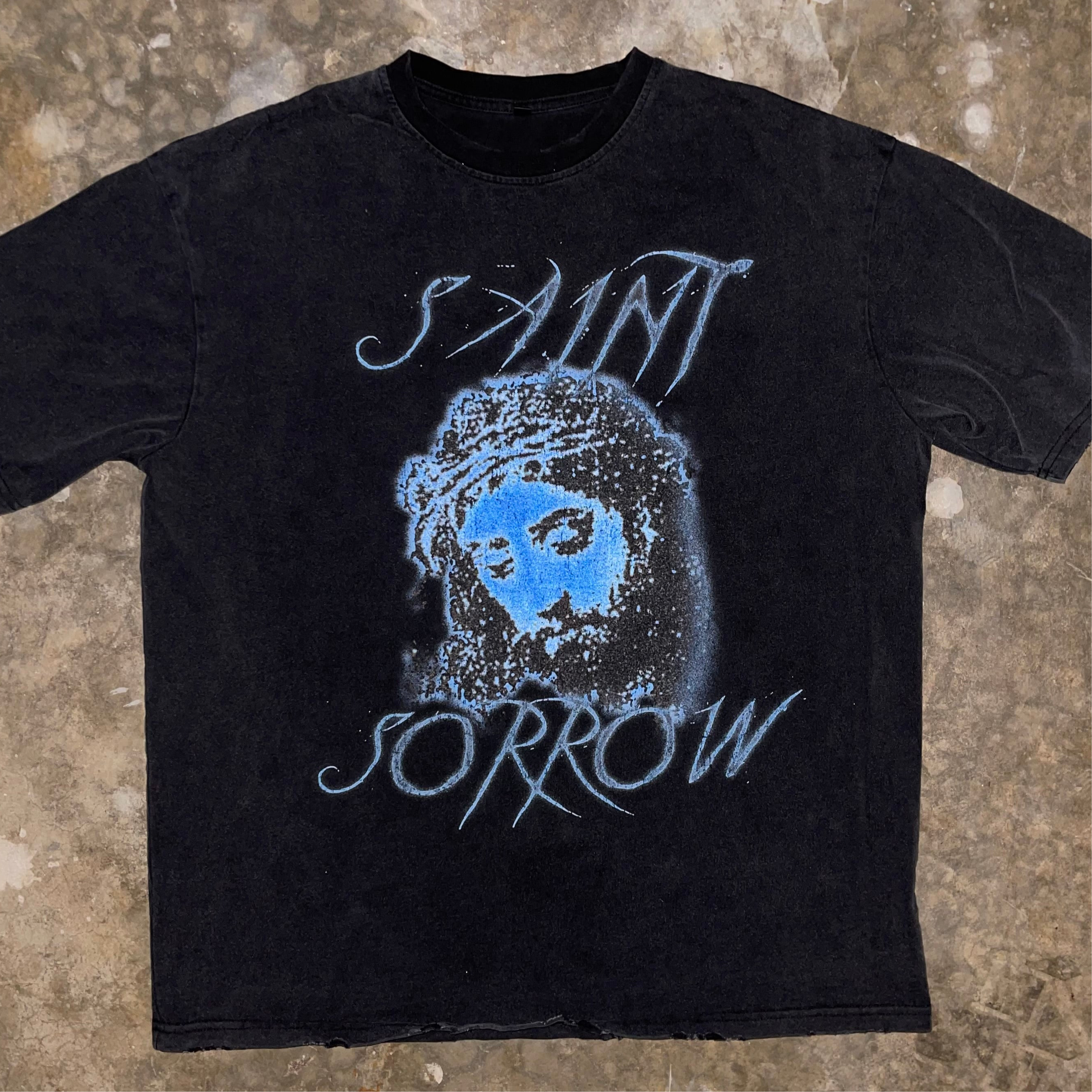 JESUS SAVES LIVES Tee